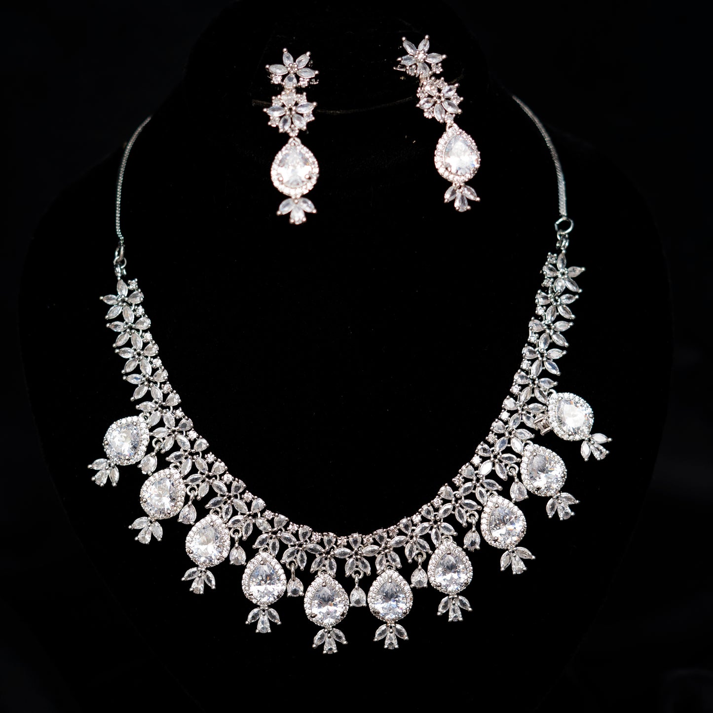 Crystals Crown Necklace Set
