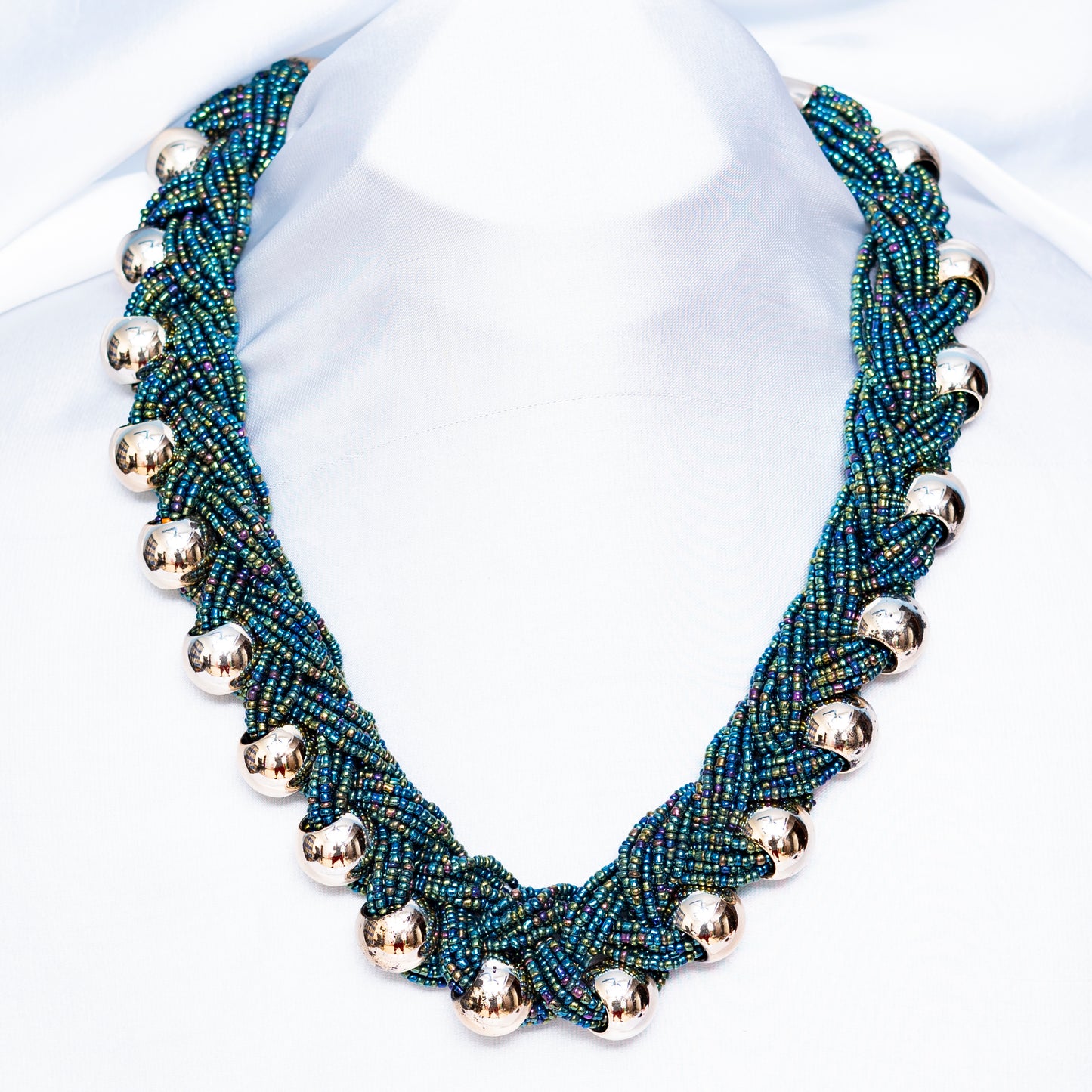 Dark Green Maala