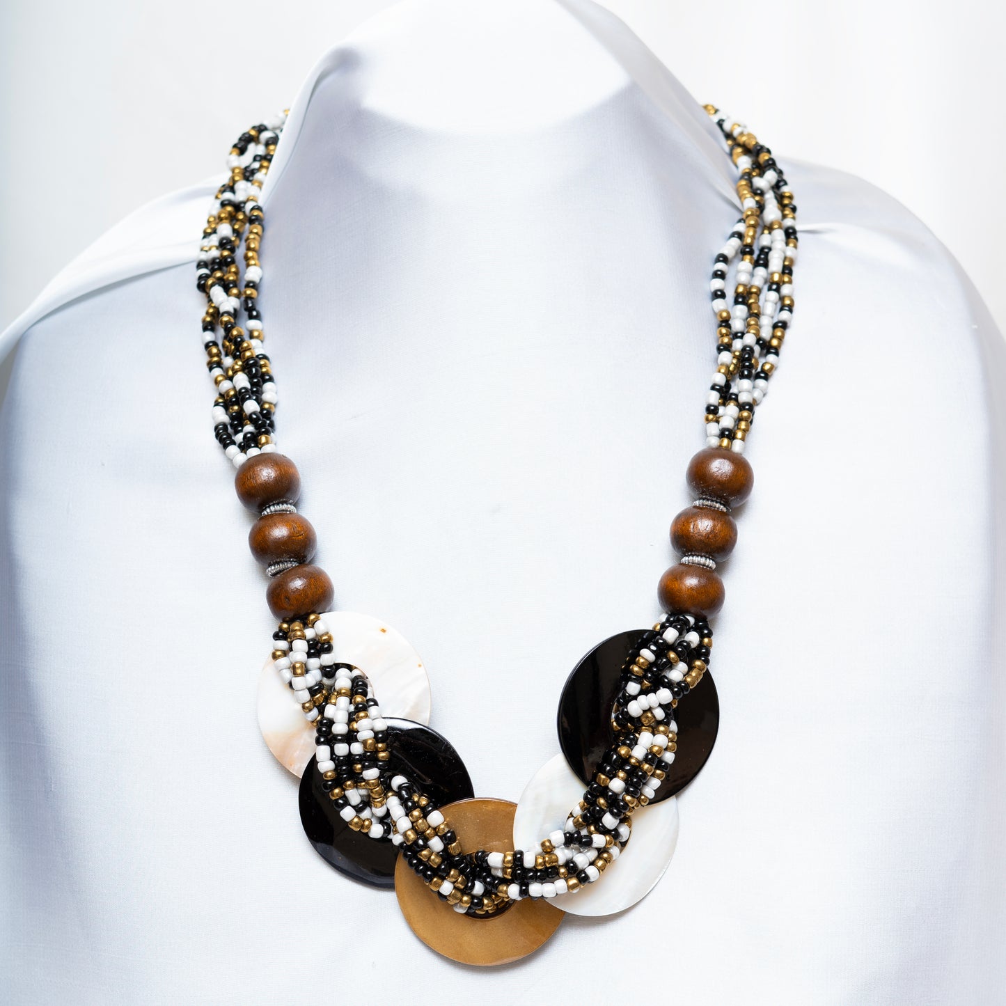 Black n Colors Maala