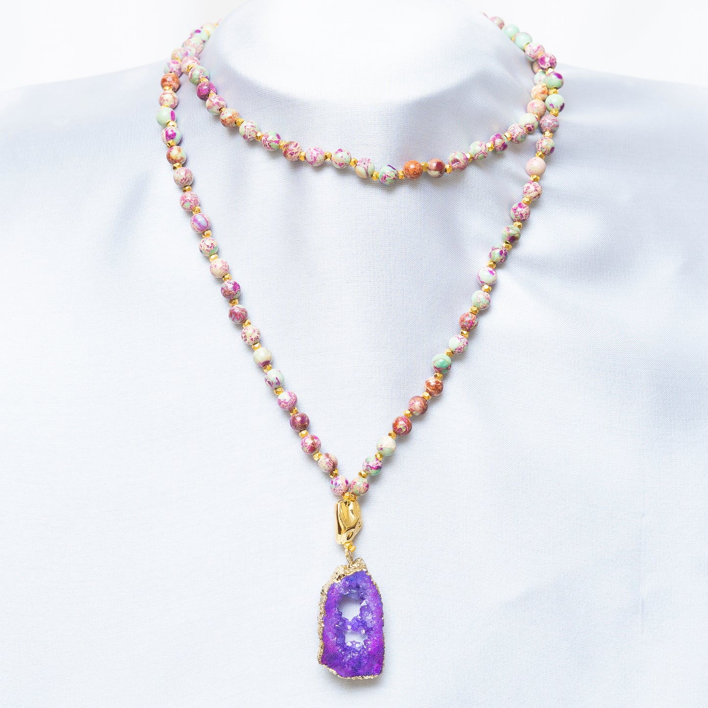 Precious Stone N Pearl Maala