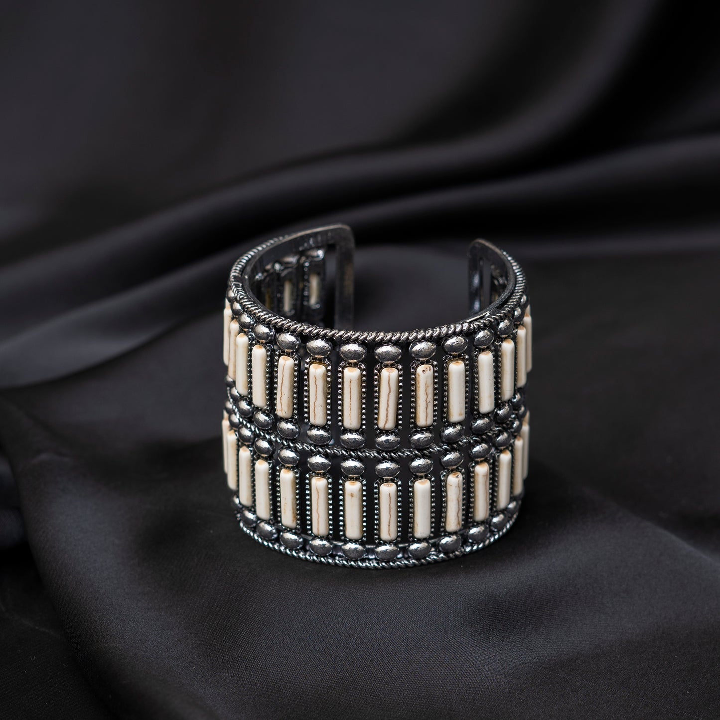 Antique Bracelet (Adjustable Size)