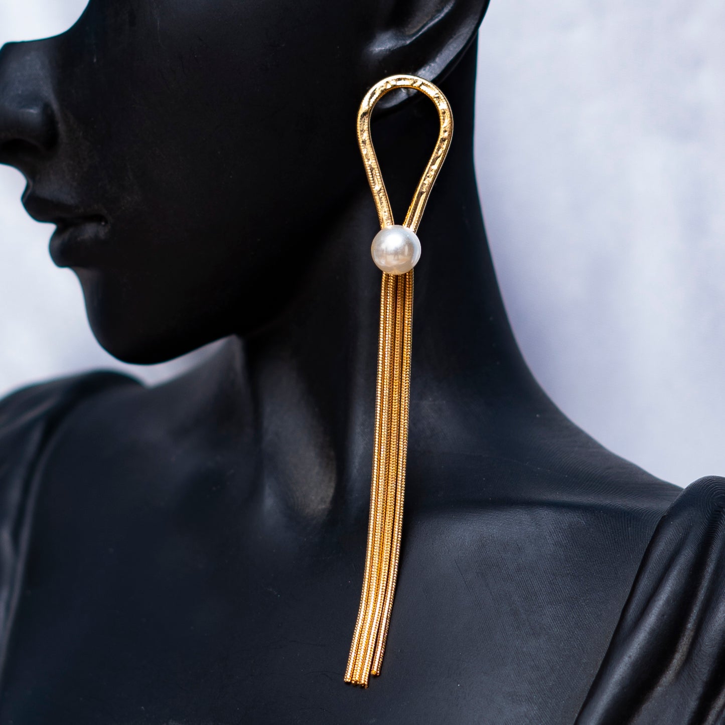 Golden N Pearl Earring