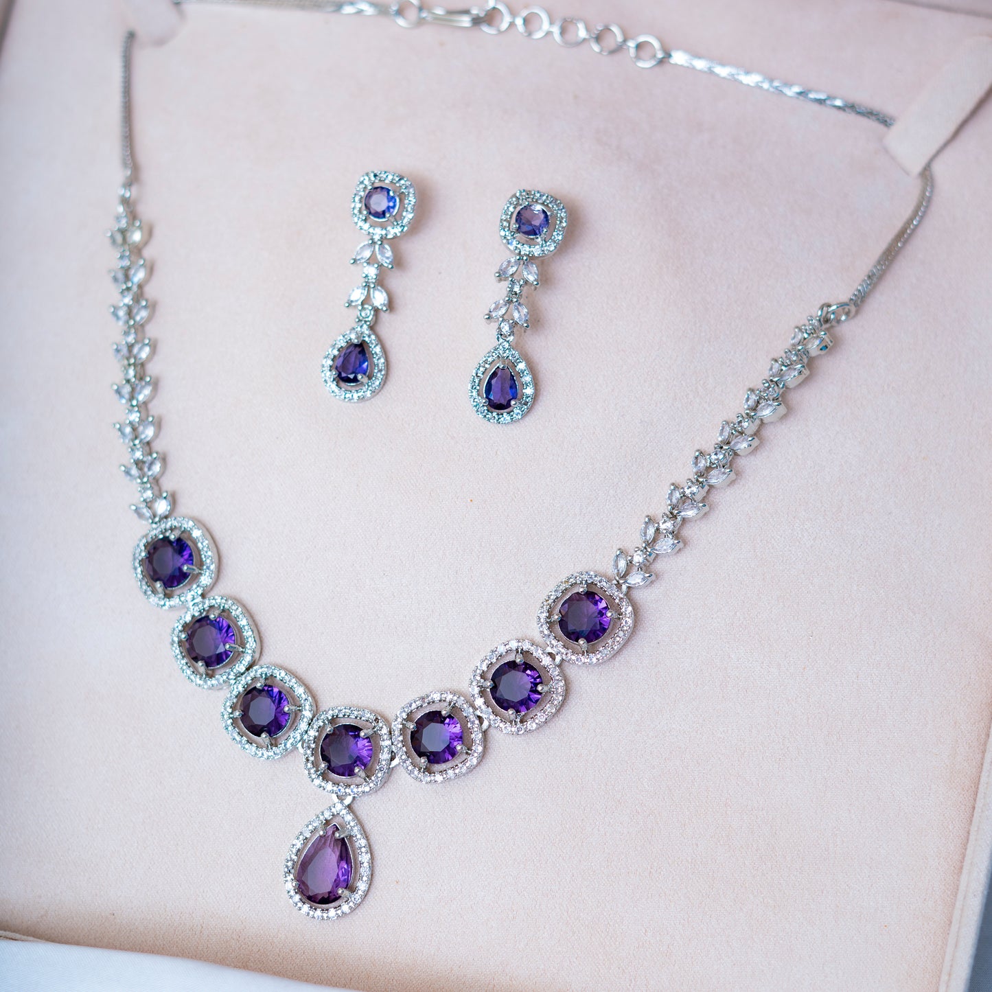 Purple Crystals Necklace Set
