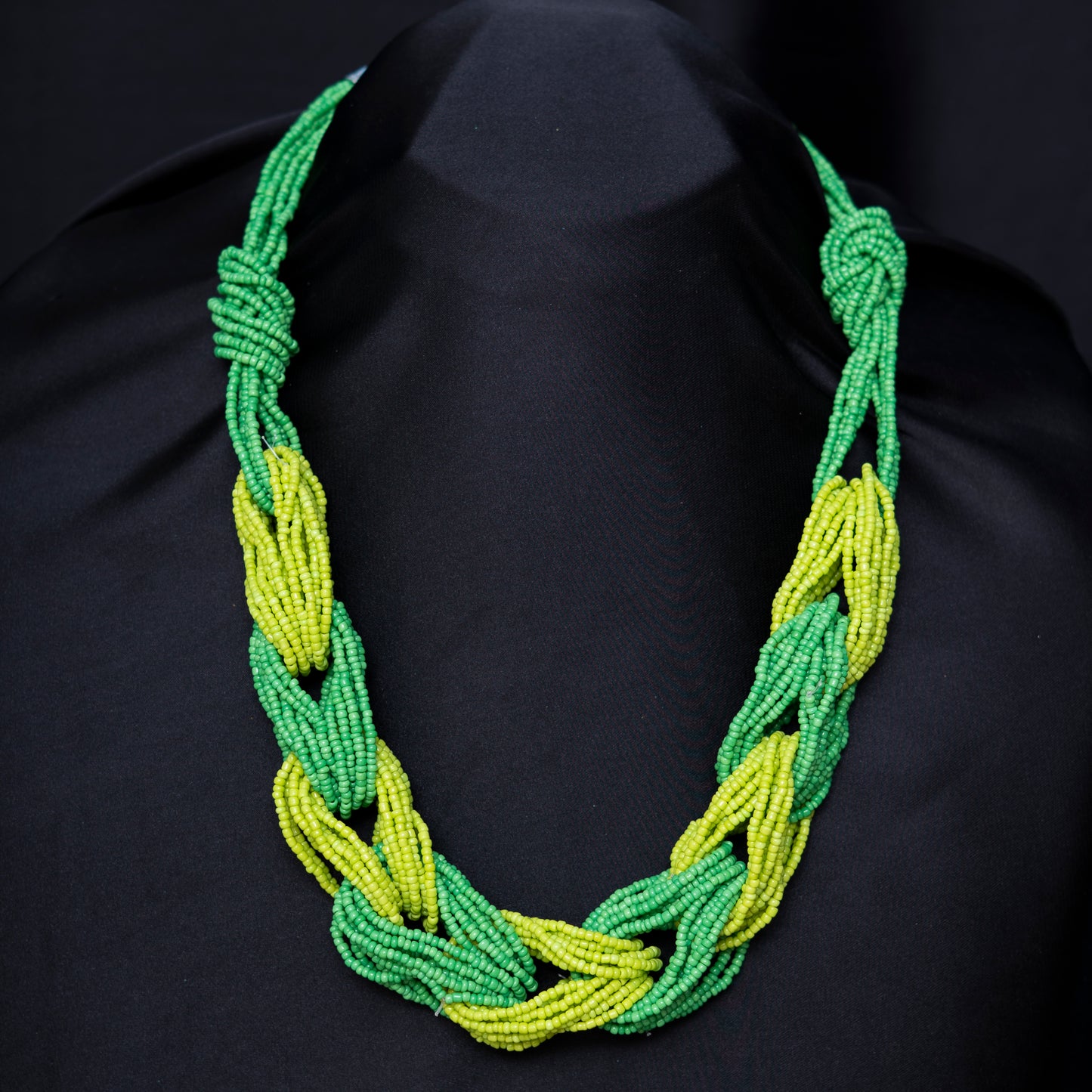 Green N Yellow Maala