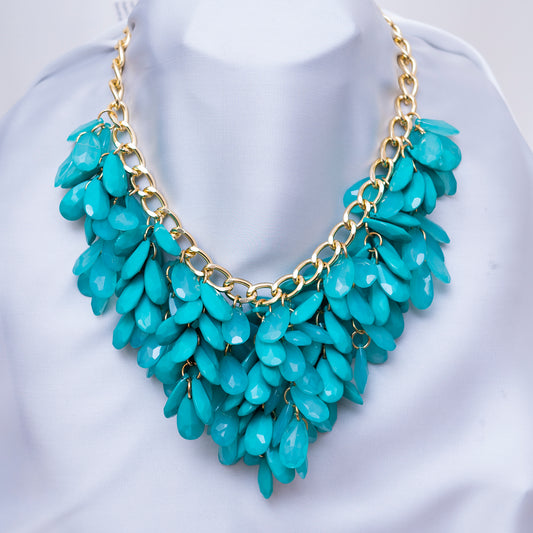 Cyan Leaves Necklace