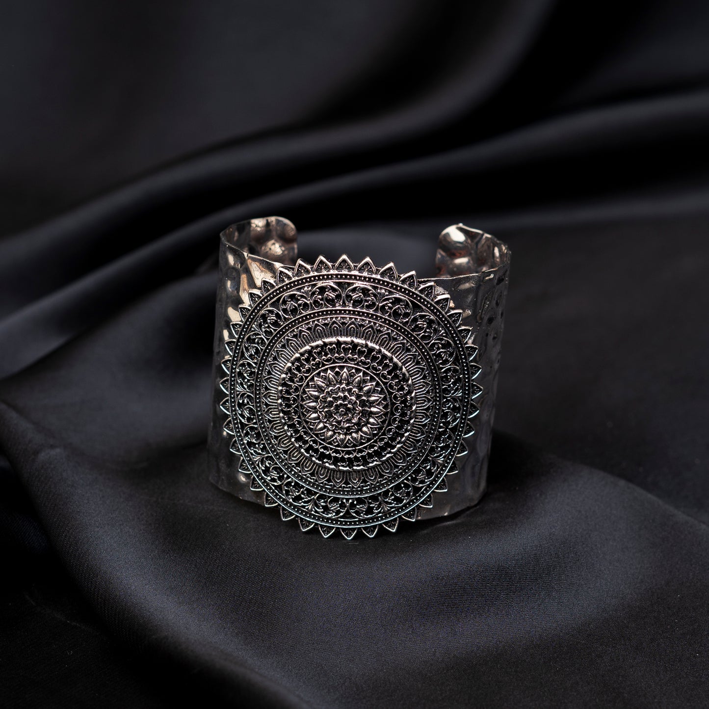 Antique Bracelet (Adjustable Size)