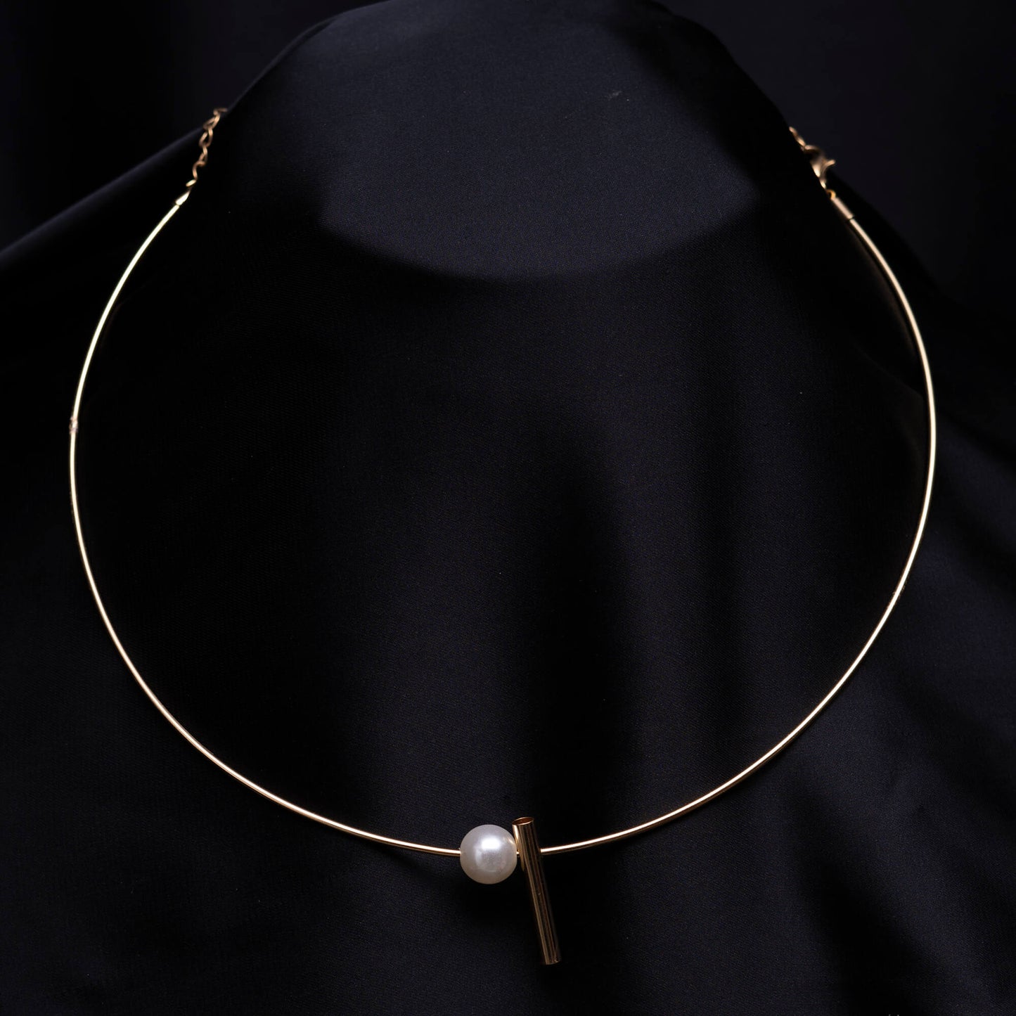 Pearl N Golden Necklace cum Maala